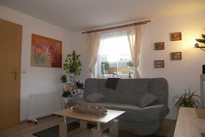 Bungalow mit Garten, Terrasse und Grill