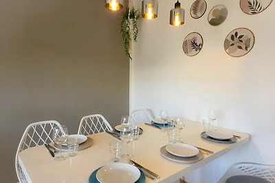 SeeGräser mit Balkon