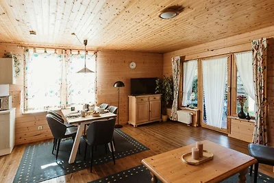 HAS-03 Holzblockhaus, 4-6 Pers., 65qm