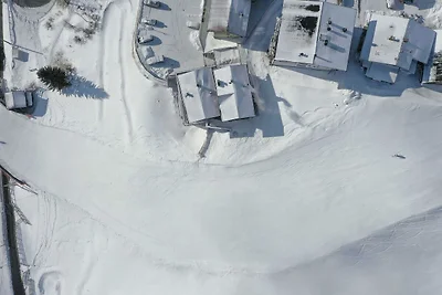 Chalet White Diamond