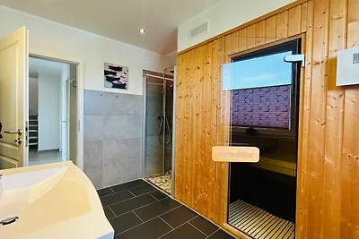 VILLA ALBA / Luxus-OG-Fewo