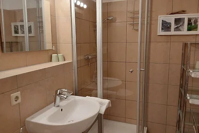 3-Raum (D4) App. 207