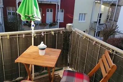 Am Wismarer Markt mit Balkon