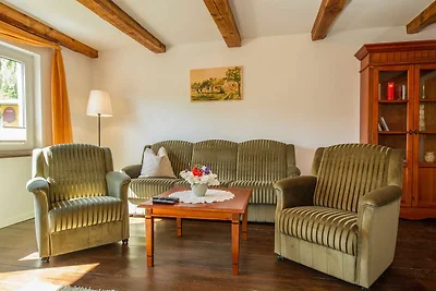 Ferienhaus Augustin mit Reetdach im Ostseebad...