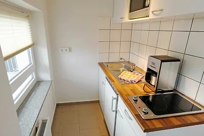 01 Ferienwohnung Ida mit Balkon und Strandkor...