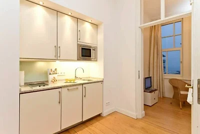 Villa Artemis, 07 Delphi