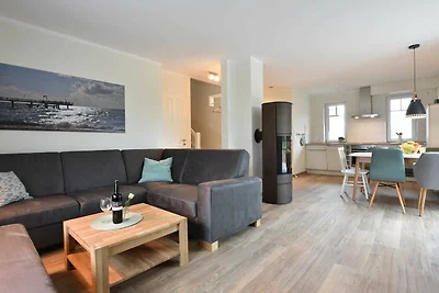 4-Raum-Ferienhaus mit Kamin (max. 6 Personen)