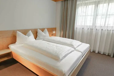 Dreibettzimmer im Alpin-Stil