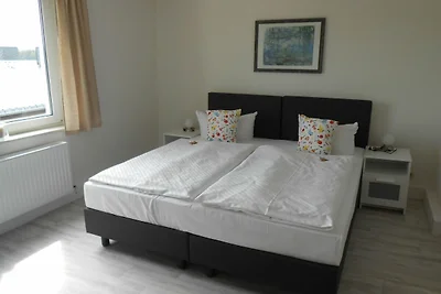Ferienwohnung 4 (max. 4 Pers.) 1.