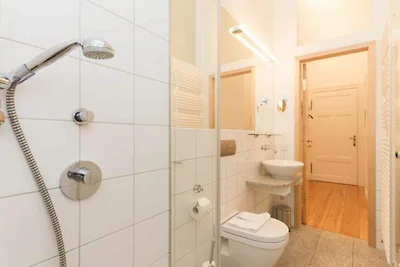 Villa Artemis, 07 Delphi