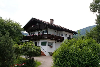 Holiday flat family holiday Bad Wiessee