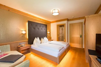 Hotel cultural and sightseeing holiday Rauris