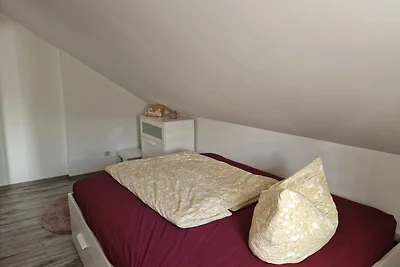 Appartement Ohne Kamin im Dachgeschoss