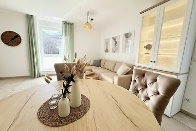 Villa Salus Whg 4 mit 2 Bädern & Balkon