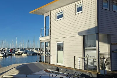 Floating House SteelVoll mit Infratotsauna