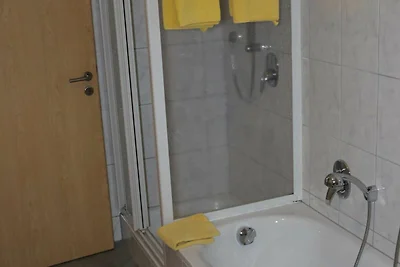 Ferienwohnung Schlossblick 68 m², 2...