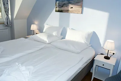 2-Raum-Ferienwohnung mit Meerblick und Balkon...