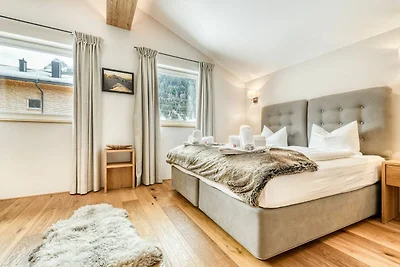 Chalet Schwarze Wand