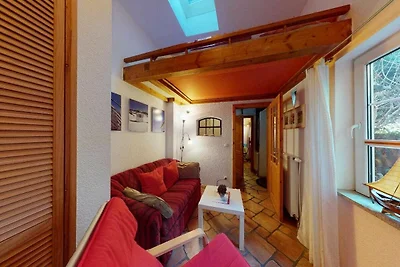 Kleinstes Ferienhaus Stralsunds mit Hochbett ...