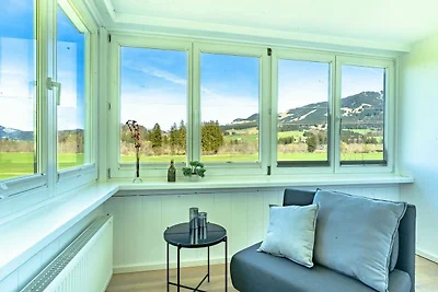 Ferienwohnung mit Bergblick, Parkplatz und...