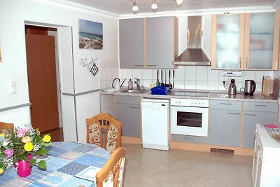 3-Zi.-Fewo, Stadtmitte, 75m², 1 - 5 Pers.