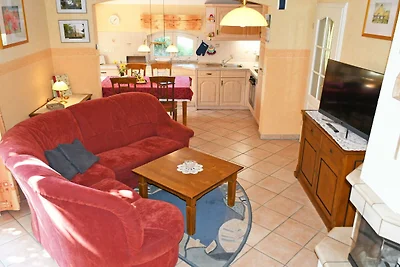 Ferienhaus Sonnenwinkel unterm Reetdach mit S...