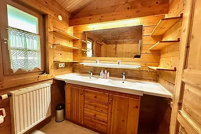 LTD-16 - Ruhig gelegenes Blockhaus am Waldran...