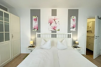 Villa Rosa Whg. 04 mit Balkon (Ost)