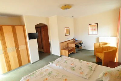 Doppelzimmer Typ C, 27-30 m2