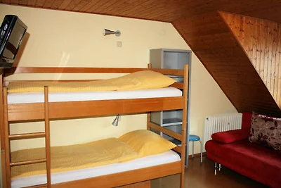 Kategorie B: 2-Raumwohnung für 4 Personen