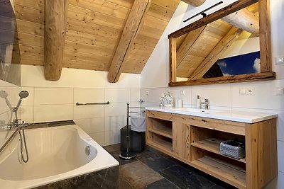 Chalet Edelweiss inkl. Holzfass-Sauna (max.