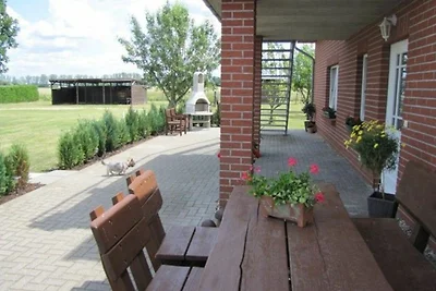 Ferienwohnung Tara (unten)