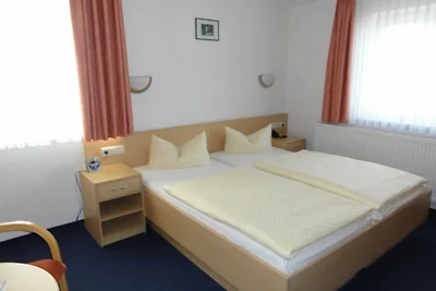 DZ 19. Standard mit Stadtblick