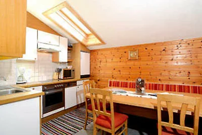 Ferienwohnung APART KIRA ****