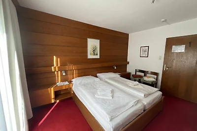 Zimmer 14 / 2Bett mit Balkon