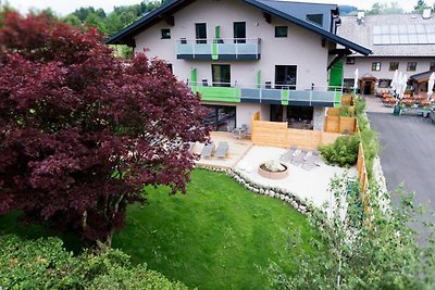 Rollstuhlgerechte Gartensuite mit Terrasse