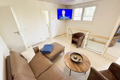 Doppelhaushälfte Nr. 2 mit Terrasse & Sauna