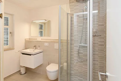 exklusive Reetdach Villa nur 500 Meter bis zu...