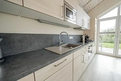 DAG-965 - Ferienhaus in Endlage mit 2 SZ & Sc...