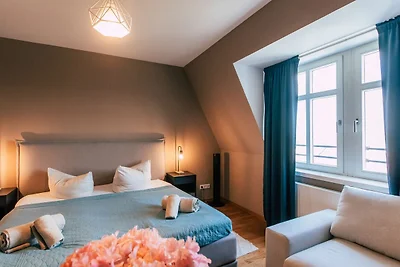 *Big Rooftop* 3-Zimmer-Apartment mit Wohnküch...
