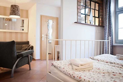 Ferienwohnung Ostwind 1 mit kleiner Terrasse