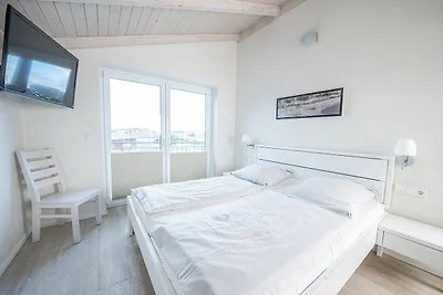 DAG-907 - Modernes Reihenhaus mit Garten (HT)