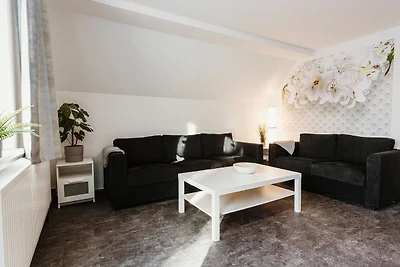 FW 1 mit 2 Schlafzimmern & Balkon