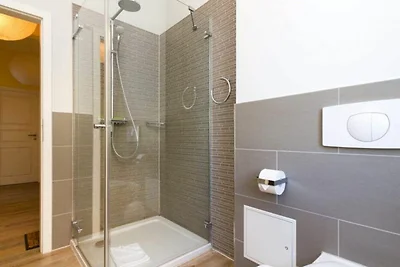 Villa Seestern, App. 2