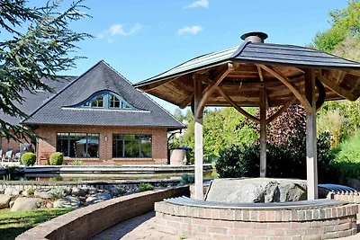 08 Ferienwohnung mit Terrasse am Hafen in...