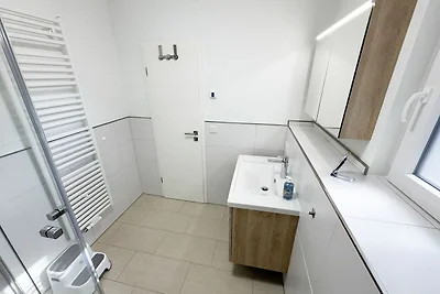 Doppelhaushälfte Nr. 1 mit Terrasse & Sauna