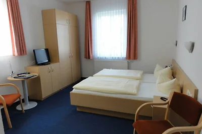 DZ 01. Standard mit Stadtblick