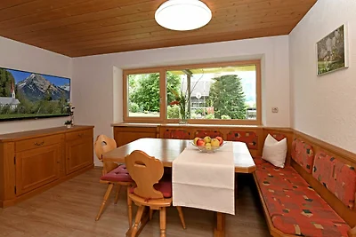 Ferienwohnung 2 mit Terrasse