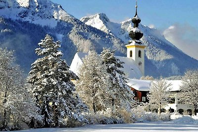 Ferienwohnung Falkenstein mit Bergblick und...