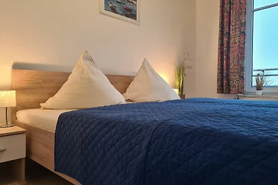 A9: Seeblick 2-Raum-Fewo (34m², max. 3 Pers.)